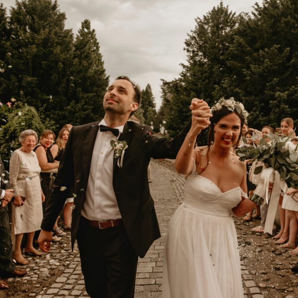 5 علامات تشير إلى أن الوقت قد حان للزواج من شريكك – حتى لو لم تكن متأكدًا !