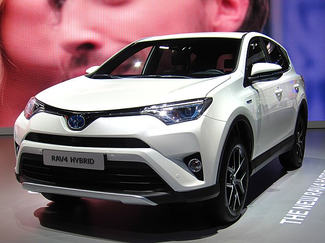 تويوتا راب 4