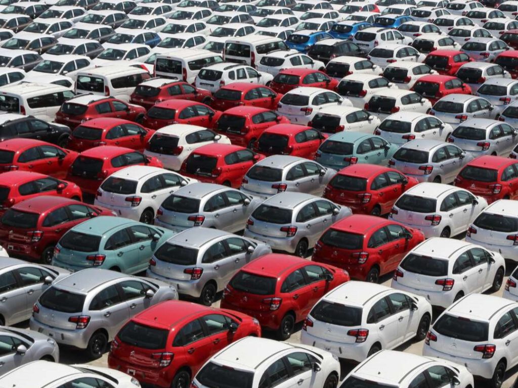 19 ألف شيكل "فقط" يربحون في السيارة الواحدة: أكبر ثلاثة مستوردين للسيارات في إسرائيل يشكون انخفاض الأرباح 1 cars canve