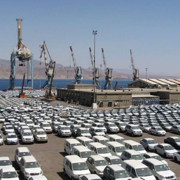 ميناء إيلات يلجأ لميناء العقبة لتفادي الحصار الحوثي