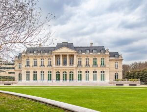 المقر الرئيسي لمنظمة التعاون الاقتصادي والتنمية في باريس، فرنسا OECD- الصورة: ويكيميديا