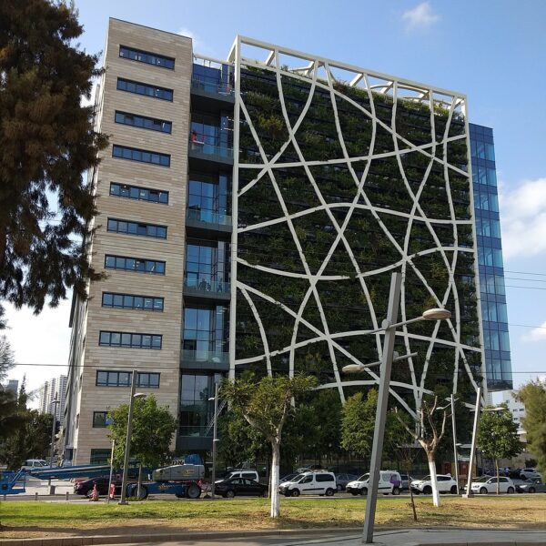 الصين تمنع شركاتها من استخدام برمجيات إسرائيلية