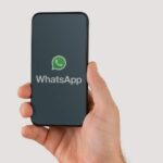 واتساب يغيّر قواعده: قيود جديدة على الرسائل وحظر شامل على ChatGPT