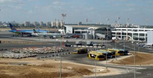 طائرات في مطار بن غوريون، الصورة: ويكيميديا