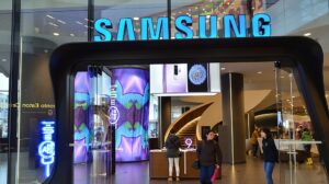 أحد متاجر سامسونغ، صورة توضيحية، المصدر: ويكيميديا