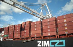 إحدى سفن الشحن التابعة لـشركة ZIM، الصورة: ويكيميديا