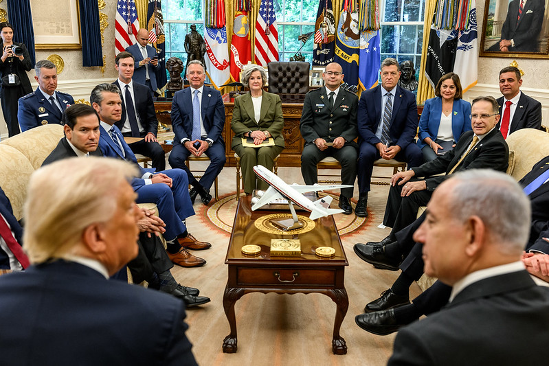 54822870550 a538ff16a2 c