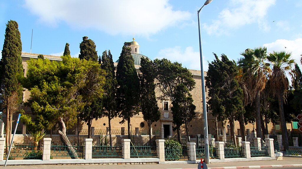 1024px Stella Maris Monastery 07 Best