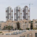 “ركود تاريخي” في سوق العقارات: انخفاض مستمر بالأسعار وموجة إفلاسات تلوح بالأفق