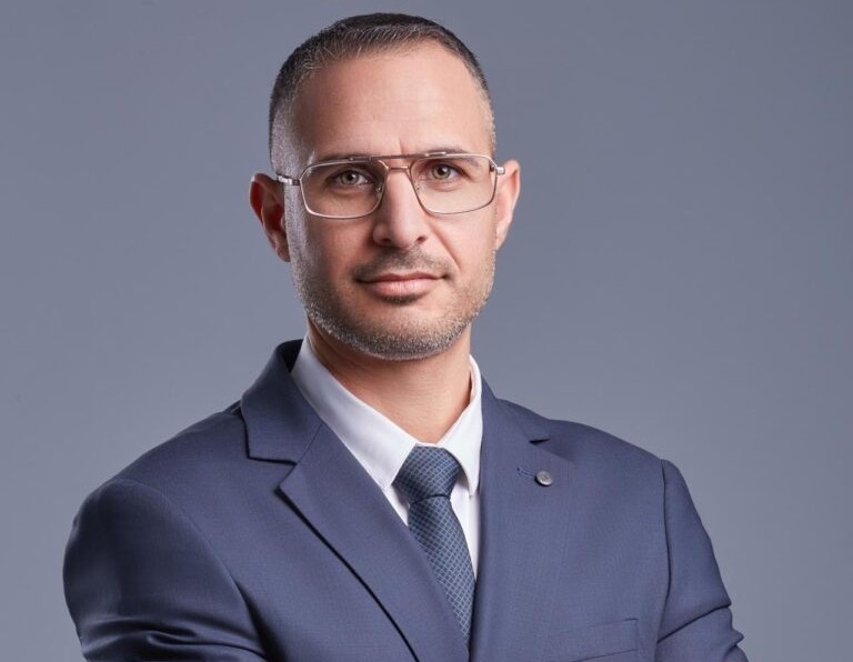 b9132894 001e 4e2e 9fb8 5ee97adb4e4f 768x960 1