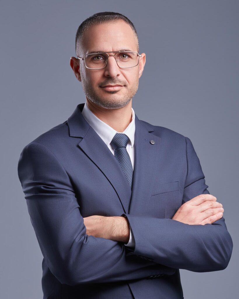 b9132894 001e 4e2e 9fb8 5ee97adb4e4f