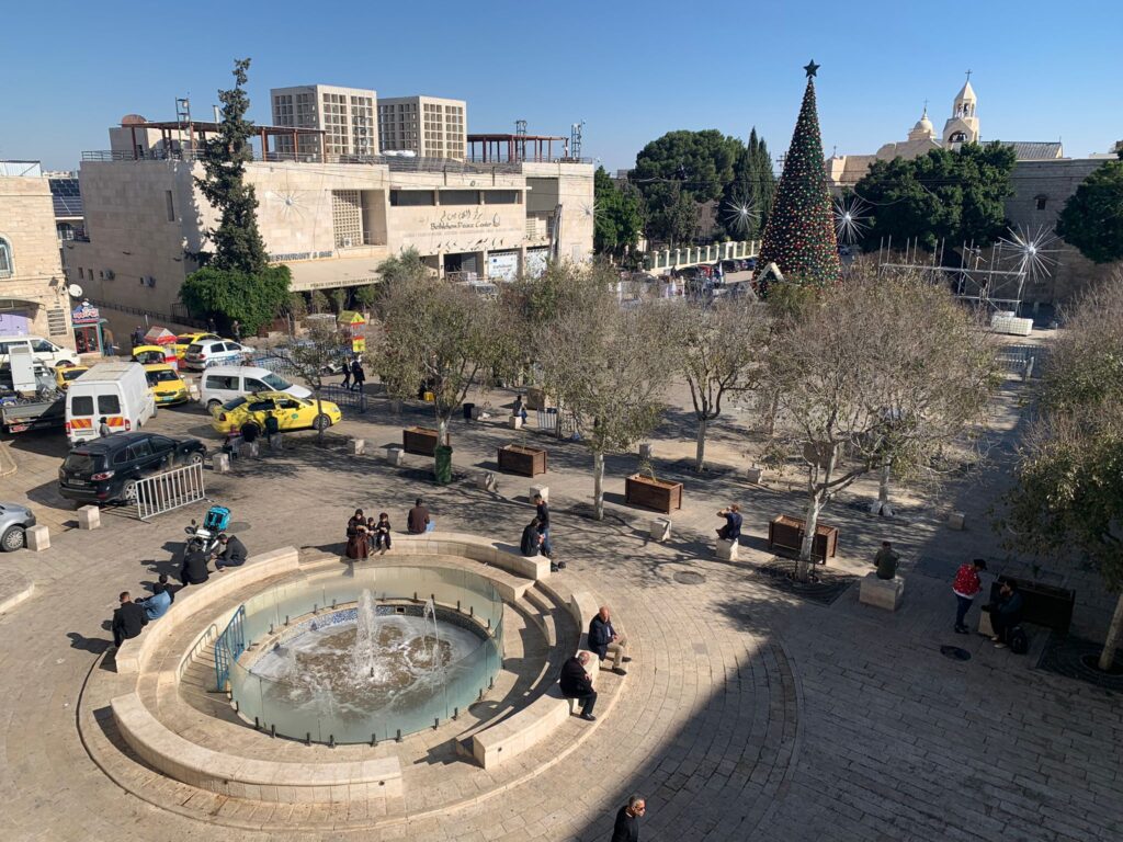 6,000 زائر من عرب الداخل حتّى الآن: أجواء الميلاد تعيد الحياة إلى بيت لحم بعد عامين من الحرب 4 0eaeb86b 20cb 4441 9289 69e1cac6b94c