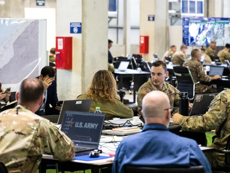 القاعدة العسكرية الأمريكية الجديدة ستكون في النقب.. وفرص بمليارات الشواكل