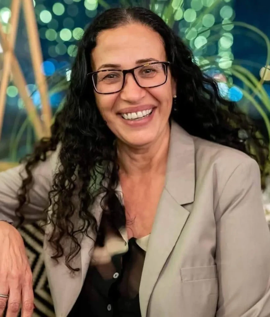 «راتبي الشهري 14 ألف شيكل» | النساء العربيات يقدن، حرفيا، ثورة في مجال سياقة الباصات 8 5