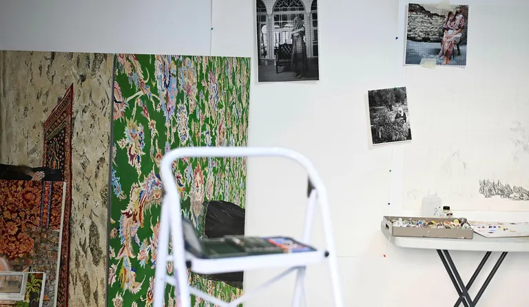 "بعتُ مؤخرًا لوحةً بـ 70 ألف شيكل، لكن تمرّ عليّ أشهر لا أبيع فيها أي لوحة" 6 6