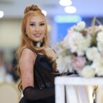 “مرض الجلد الفقاعي لم يوقفني.. وصالوني هو رسالتي للناس”