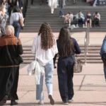 العرب والحريديم سيستفيدون من الذكاء الاصطناعي، المتضررون الرئيسيون: حملة اللقب الأول