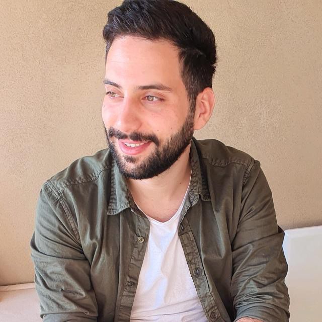 كيف نحوّل "قائمة الزبائن" إلى "مجتمع" شريك في نمو المؤسسة؟ 7 0c9502f1 4392 472c 8864 168f76f71840