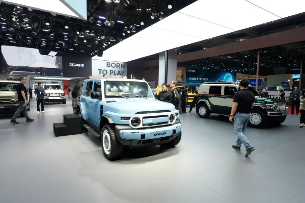 الصينيون يحققون الأرباح ببيع السيارة نفسها، بأسماء مختلفة 5 2 1