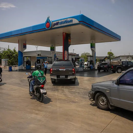 الثمن الاقتصادي الباهظ للحرب: قفزة في أسعار النفط والفائدة وعوائد السندات 7 untitled4