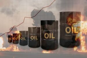 الحرب على إيران تهز الأسواق العالمية (ما عدا تل-أبيب)، النفط يقفز 36% ومخاوف بأن يصل إلى 150 دولار للبرميل