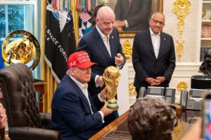 $5,200 سينفق المشجع.. ورياح هرمز تهبّ بما لا تشتهي الفيفا