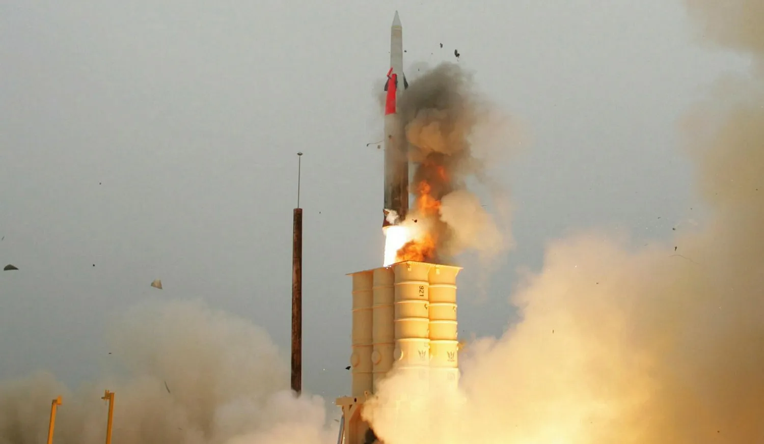 تكلفة الصاروخ 3 مليون دولار: إسرائيل تسرّع إنتاج صواريخ "حيتس"