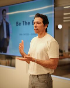 نحن ننافس البنوك في تمويل المصالح التجارية العربية