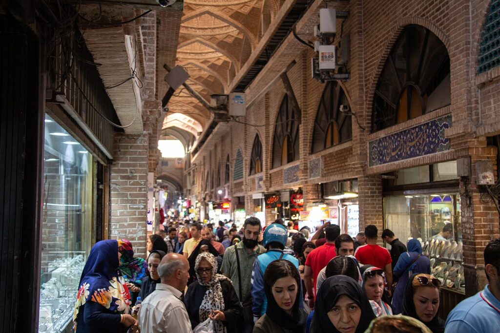 السوق الكبير في طهران، الصورة: ويكيميديا