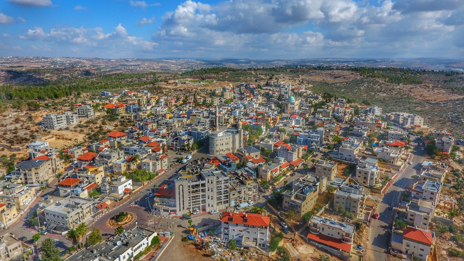 65 مليون شيكل ديون: توقف مشروع سكني في كفر برا بعد تعثر المقاول