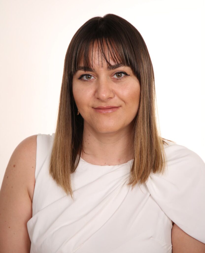 "بدك تثبتي إنو طفلك مقدسي؟ فرجينا ثلاجتك" 8 6857ccf5 01ca 4da5 883e 2069465cf2ed