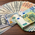 ارتفاع معتدل للشيكل عند افتتاح تداولات أغسطس: الدولار ينخفض دون 3.05 واليورو عند 3.51 شيكل