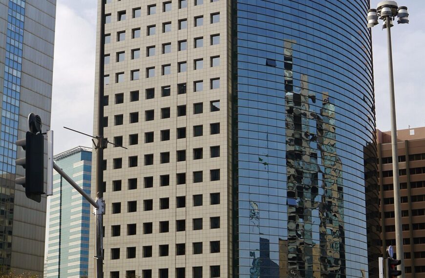 مجموعة “هارئيل” تتصدر قطاع التأمين بأرباح ربع سنوية تتجاوز المليار شيكل