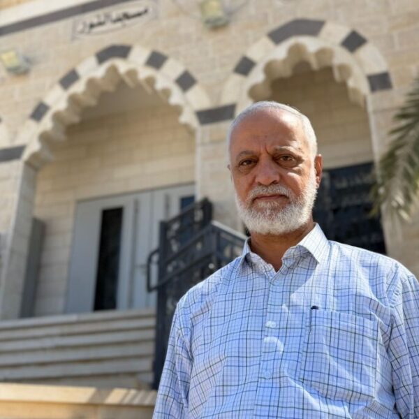 “مين اللي قرّر شو سعر دم ابن خالي؟”: هكذا تعمل جاهات الصلح في مجتمعنا