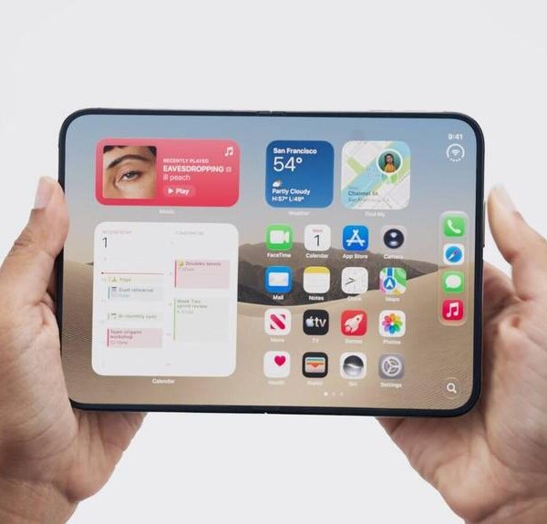 iPhone Duo: آبل تطلق هاتفها القابل للطي وتكشف عن iPhone 18 pro